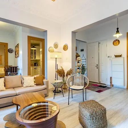 Urban Balcony Retreat- Near Galata Metro Istanbulská provincie